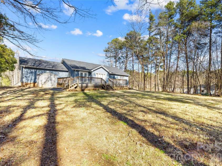 121 Rustic Way Lane, Mooresville, NC 28117.  MLS# CAR4344483, YatesRealty ID 12892. 