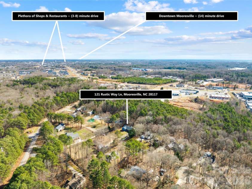 121 Rustic Way Lane, Mooresville, NC 28117.  MLS# CAR4344483, YatesRealty ID 12892. Convenient for dining and shopping