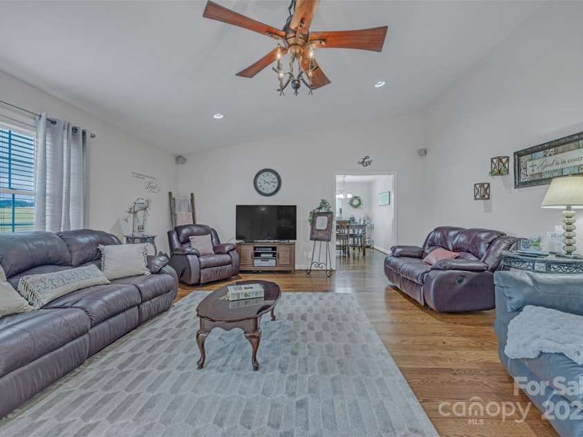 5507 Land Harbour Drive, Granite Falls, NC 28630.  MLS# CAR4251492, YatesRealty ID 12893. Living Room