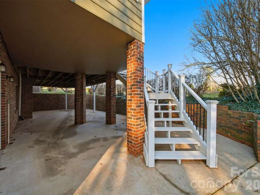 3718 Club House Drive, Conover, NC 28613.  MLS# CAR4400897, YatesRealty ID 12894. 