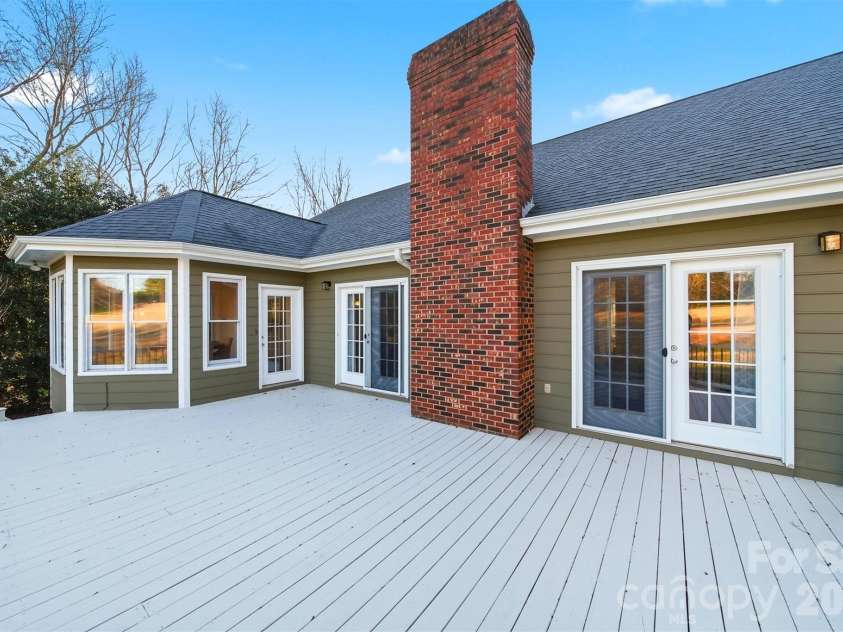 3718 Club House Drive, Conover, NC 28613.  MLS# CAR4400897, YatesRealty ID 12894. 