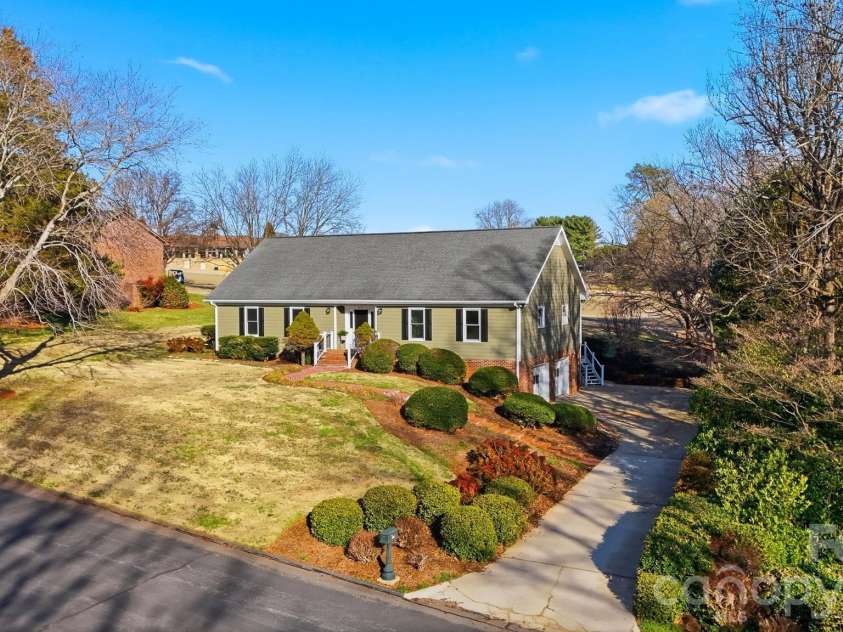 3718 Club House Drive, Conover, NC 28613.  MLS# CAR4400897, YatesRealty ID 12894. 