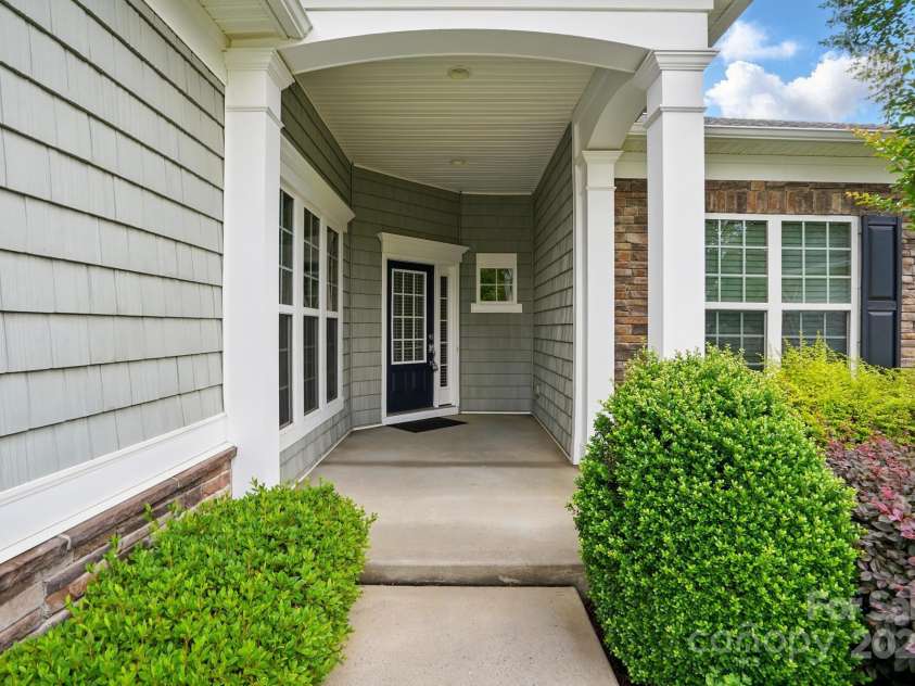 1030 Pinehurst Lane, Fort Mill, SC 29707.  MLS# CAR4258632, YatesRealty ID 12896. 
