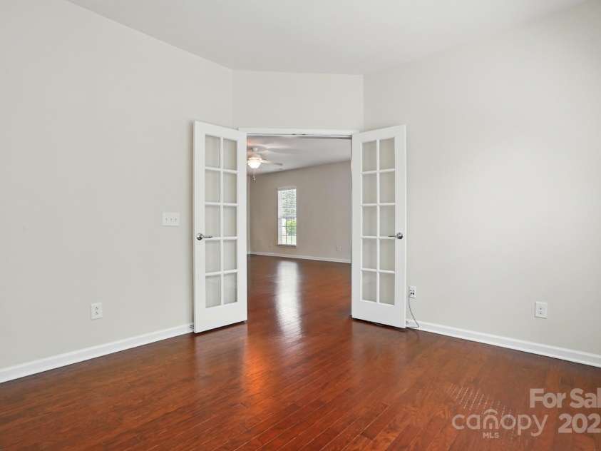 1030 Pinehurst Lane, Fort Mill, SC 29707.  MLS# CAR4258632, YatesRealty ID 12896. 