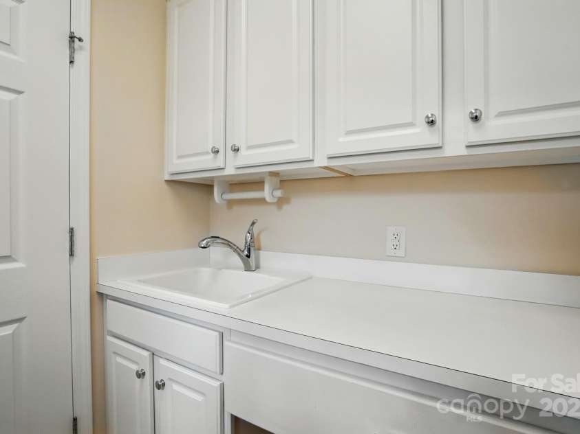 1030 Pinehurst Lane, Fort Mill, SC 29707.  MLS# CAR4258632, YatesRealty ID 12896. 