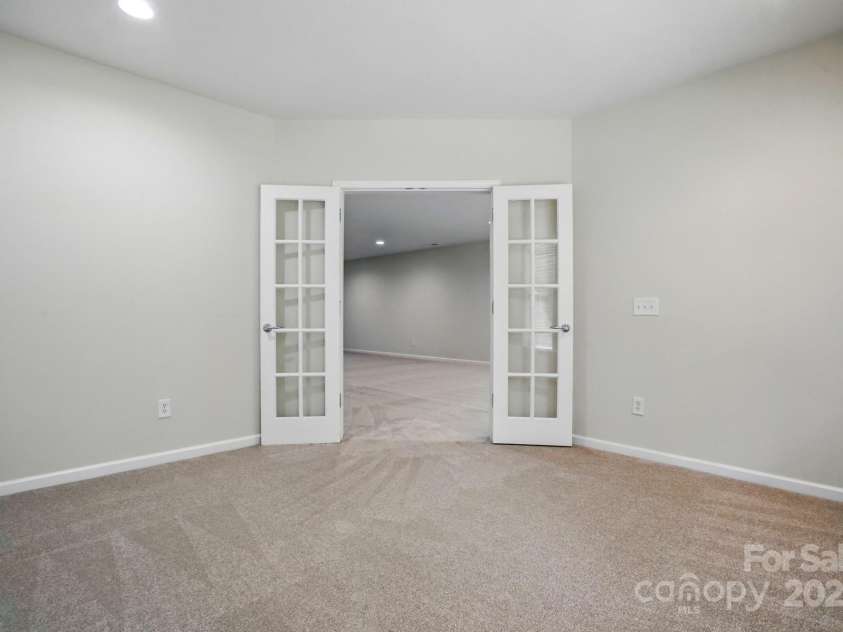 1030 Pinehurst Lane, Fort Mill, SC 29707.  MLS# CAR4258632, YatesRealty ID 12896. 