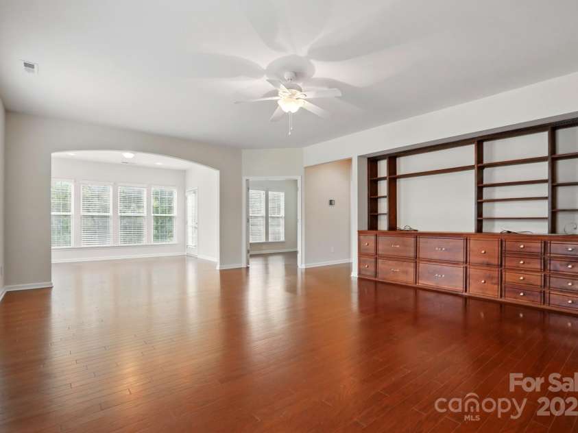1030 Pinehurst Lane, Fort Mill, SC 29707.  MLS# CAR4258632, YatesRealty ID 12896. Family Room