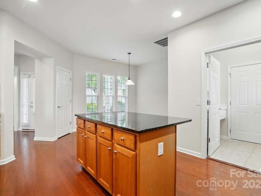 1030 Pinehurst Lane, Fort Mill, SC 29707.  MLS# CAR4258632, YatesRealty ID 12896. Kitchen