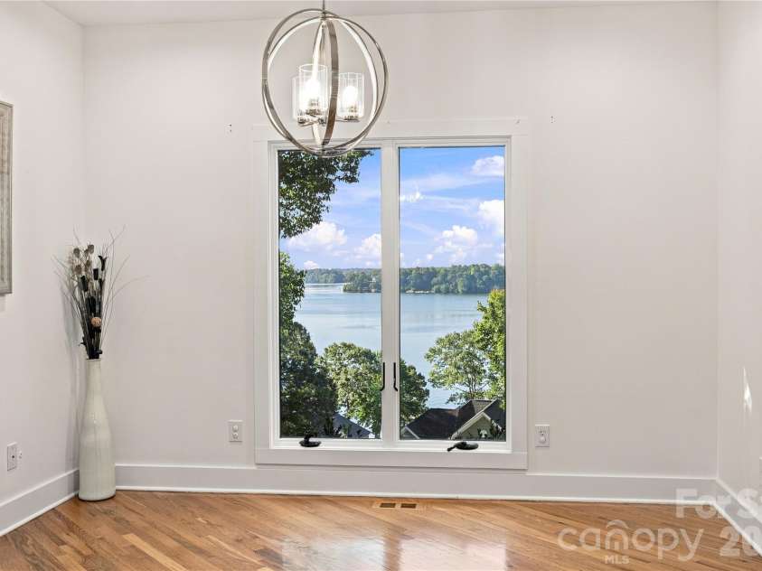 184 High Lake Drive, Statesville, NC 28677.  MLS# CAR4424458, YatesRealty ID 12897. 