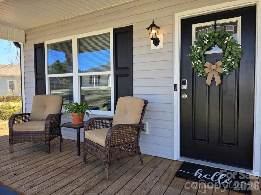 605 Frank Street, Kannapolis, NC 28081.  MLS# CAR4362447, YatesRealty ID 12898. 