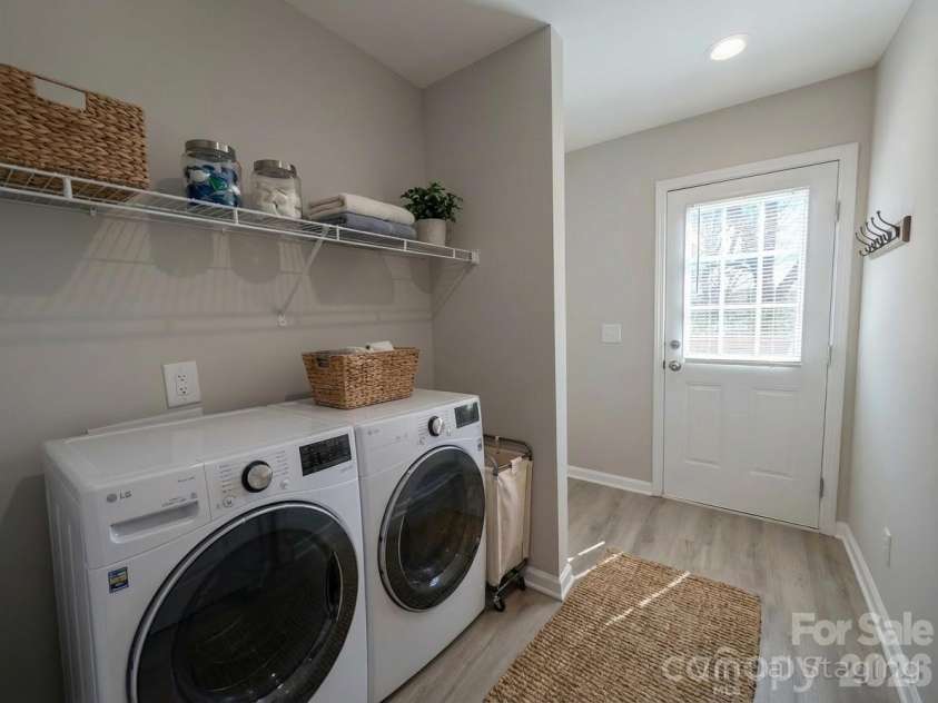 605 Frank Street, Kannapolis, NC 28081.  MLS# CAR4362447, YatesRealty ID 12898. 