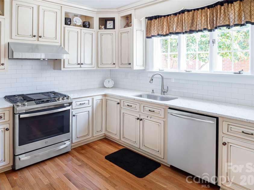 1035 Pee Dee Avenue, Albemarle, NC 28001.  MLS# CAR4242479, YatesRealty ID 129. 