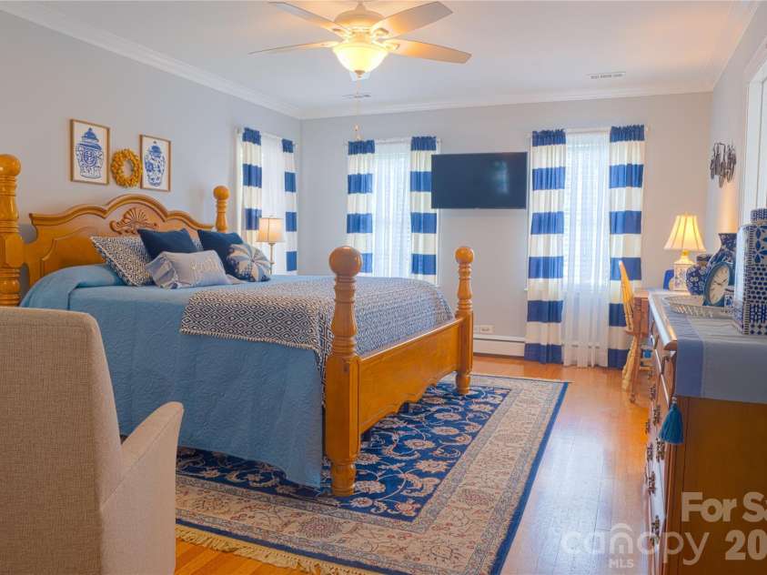 1035 Pee Dee Avenue, Albemarle, NC 28001.  MLS# CAR4242479, YatesRealty ID 129. 