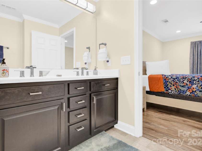 919 Edgemont Avenue, Belmont, NC 28012.  MLS# CAR4156108, YatesRealty ID 129. 