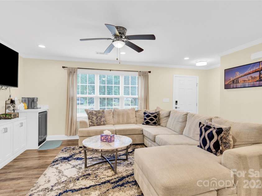 919 Edgemont Avenue, Belmont, NC 28012.  MLS# CAR4156108, YatesRealty ID 129. 