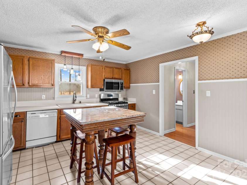 185 Willow Drive, Salisbury, NC 28146.  MLS# CAR4326097, YatesRealty ID 1290. 