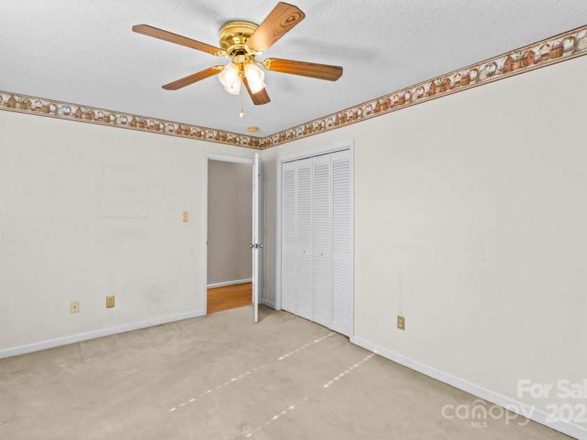 185 Willow Drive, Salisbury, NC 28146.  MLS# CAR4326097, YatesRealty ID 1290. 