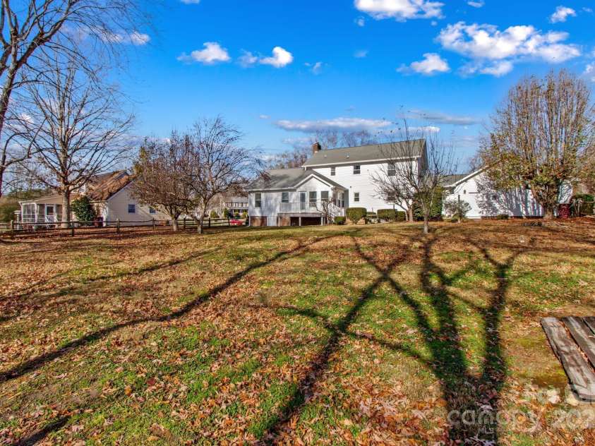 185 Willow Drive, Salisbury, NC 28146.  MLS# CAR4326097, YatesRealty ID 1290. 