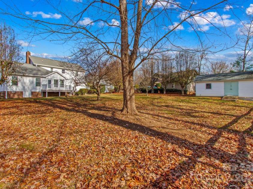 185 Willow Drive, Salisbury, NC 28146.  MLS# CAR4326097, YatesRealty ID 1290. 