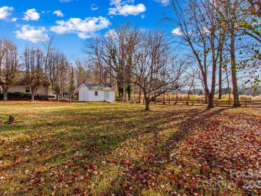185 Willow Drive, Salisbury, NC 28146.  MLS# CAR4326097, YatesRealty ID 1290. 