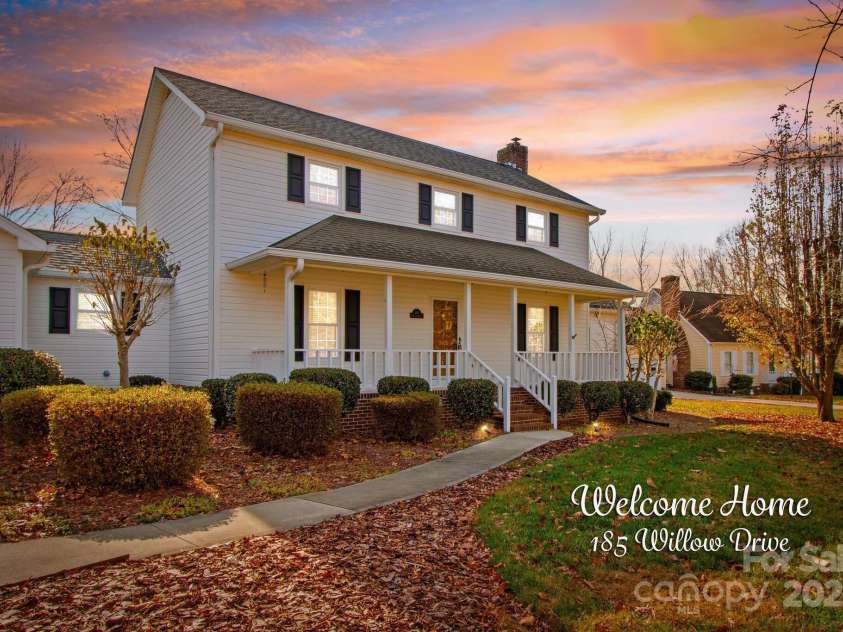 185 Willow Drive, Salisbury, NC 28146.  MLS# CAR4326097, YatesRealty ID 1290. 