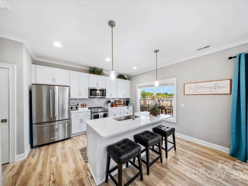 360 Broad Street, Waxhaw, NC 28173.  MLS# CAR4249401, YatesRealty ID 12900. 