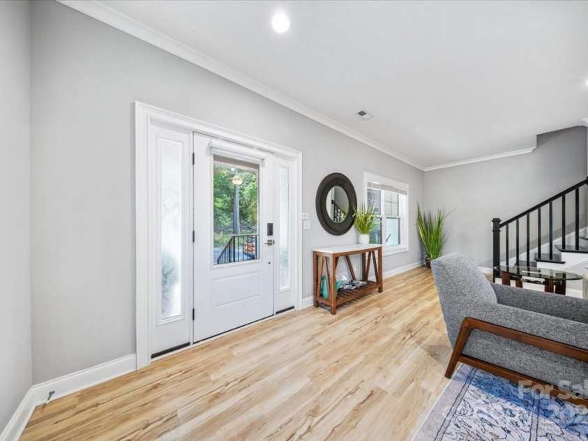 360 Broad Street, Waxhaw, NC 28173.  MLS# CAR4249401, YatesRealty ID 12900. 