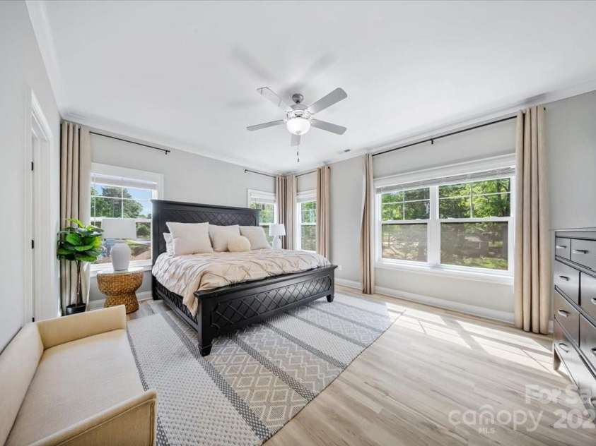 360 Broad Street, Waxhaw, NC 28173.  MLS# CAR4249401, YatesRealty ID 12900. 