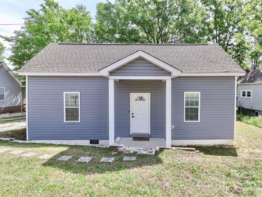 703 Main Street, Landis, NC 28088.  MLS# CAR4249168, YatesRealty ID 12901. Front Exterior