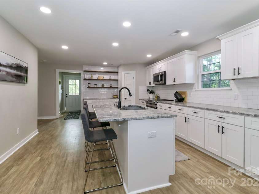 703 Main Street, Landis, NC 28088.  MLS# CAR4249168, YatesRealty ID 12901. Kitchen