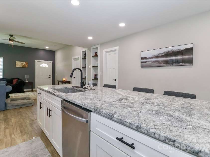 703 Main Street, Landis, NC 28088.  MLS# CAR4249168, YatesRealty ID 12901. Kitchen