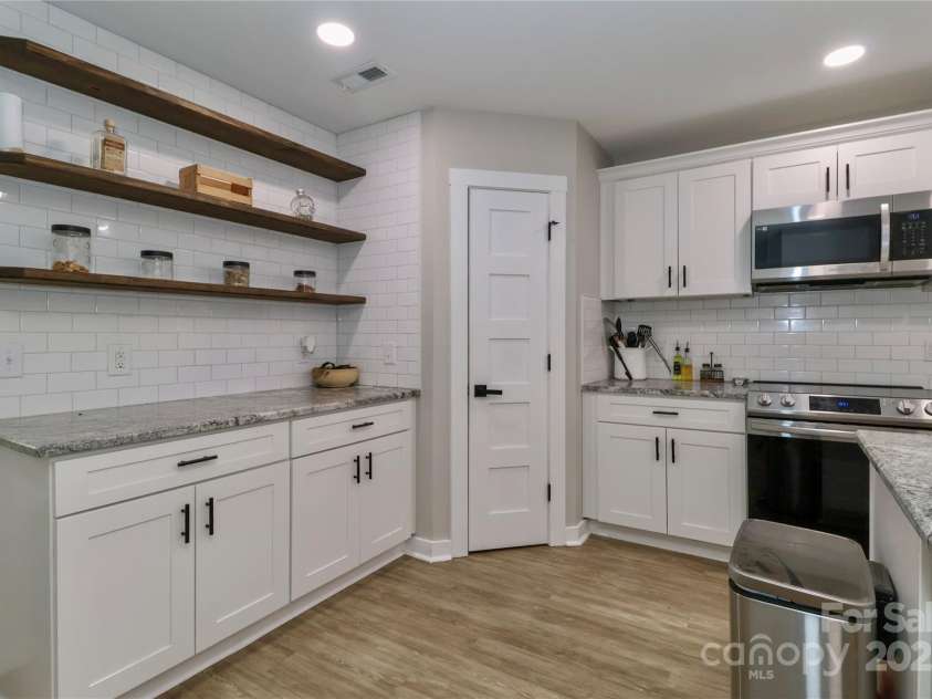 703 Main Street, Landis, NC 28088.  MLS# CAR4249168, YatesRealty ID 12901. Kitchen