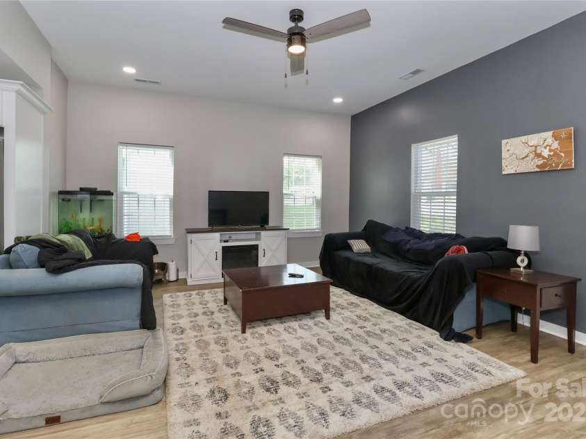 703 Main Street, Landis, NC 28088.  MLS# CAR4249168, YatesRealty ID 12901. Living Room
