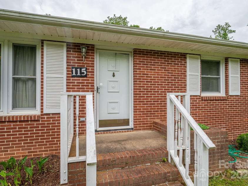 115 Patterson Road, Kings Mountain, NC 28086.  MLS# CAR4252691, YatesRealty ID 12903. 