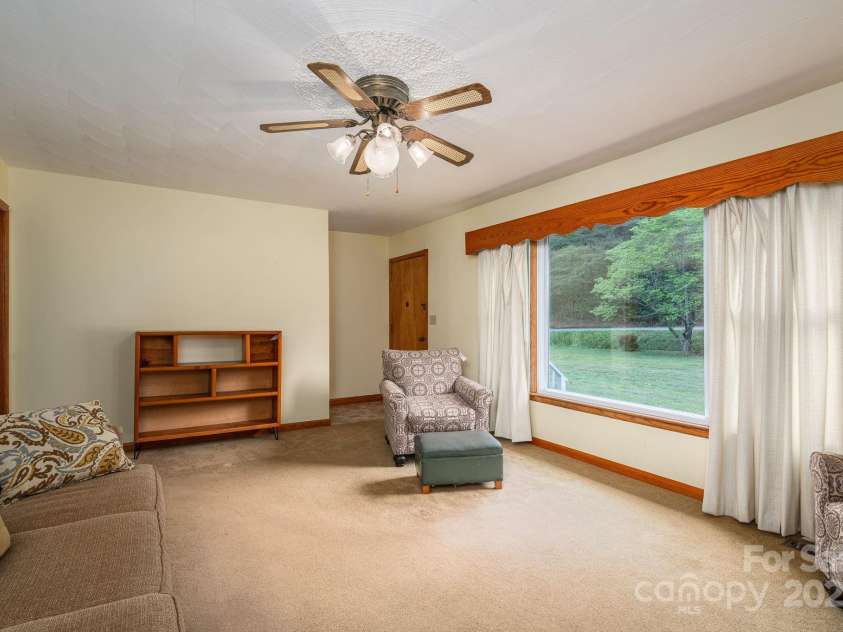 115 Patterson Road, Kings Mountain, NC 28086.  MLS# CAR4252691, YatesRealty ID 12903. 
