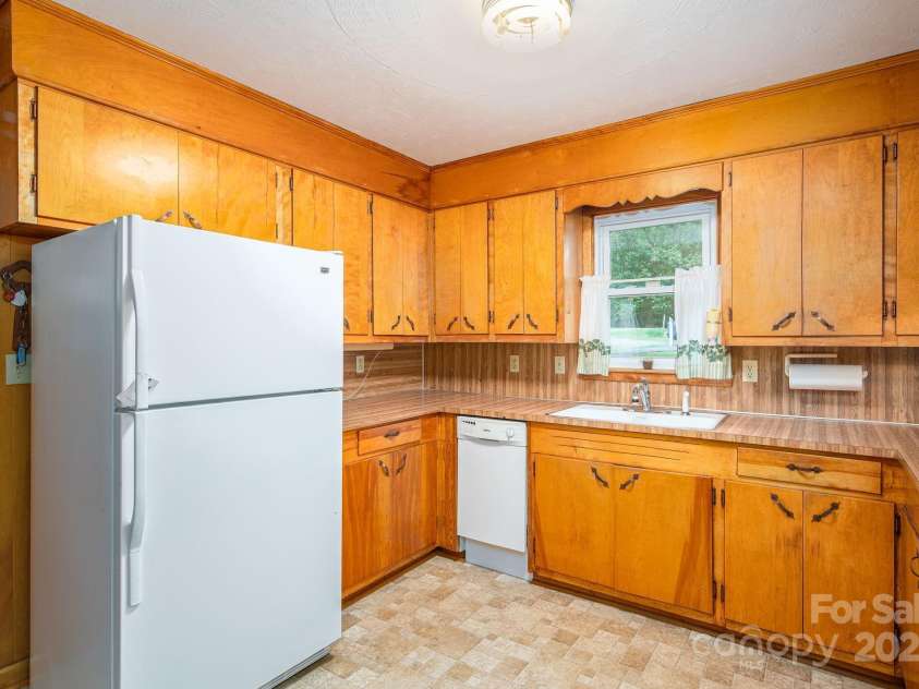 115 Patterson Road, Kings Mountain, NC 28086.  MLS# CAR4252691, YatesRealty ID 12903. 