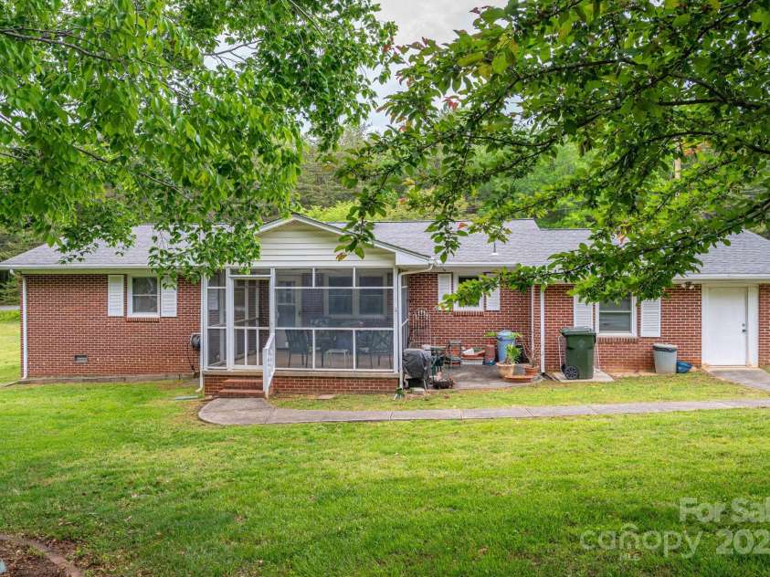 115 Patterson Road, Kings Mountain, NC 28086.  MLS# CAR4252691, YatesRealty ID 12903. 