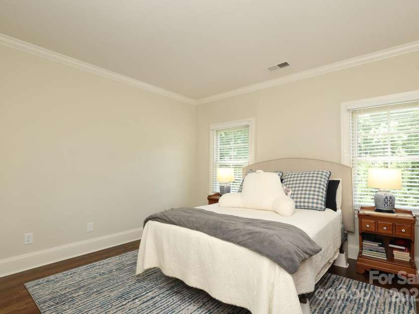 1638 Myers Park Drive, Charlotte, NC 28207.  MLS# CAR4258677, YatesRealty ID 12904. Bedroom 2