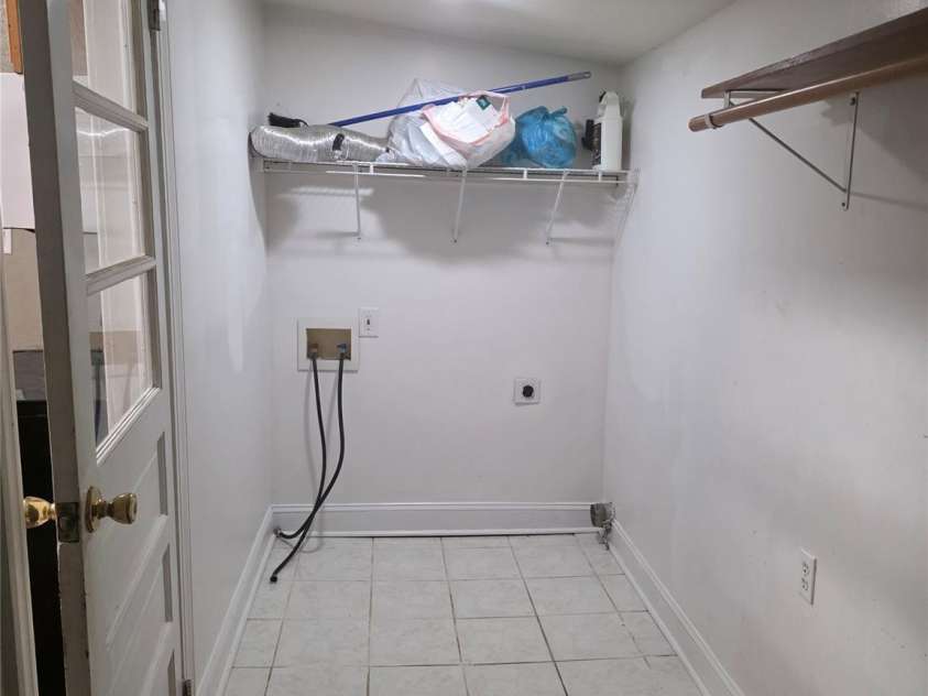 521 Bringle Ferry Road, Salisbury, NC 28144.  MLS# CAR4365308, YatesRealty ID 12904. Laundry Room 2