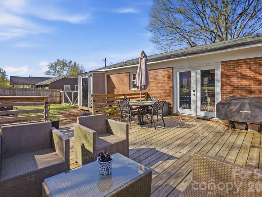 1319 North Hills Drive, Monroe, NC 28110.  MLS# CAR4355748, YatesRealty ID 12905. 