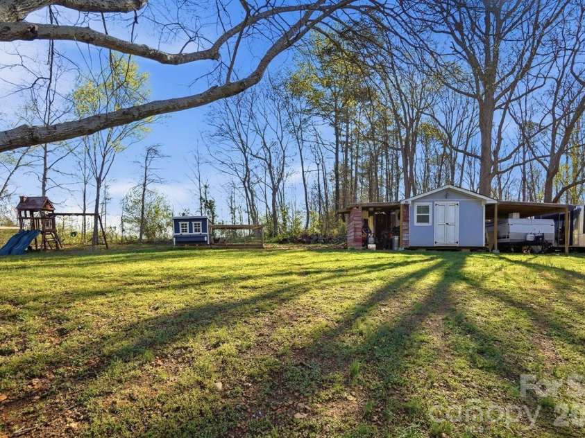 1319 North Hills Drive, Monroe, NC 28110.  MLS# CAR4355748, YatesRealty ID 12905. 