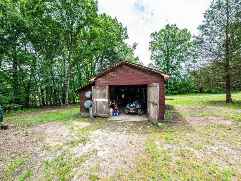 1850 Lee Pearson Road, Granite Falls, NC 28630.  MLS# CAR4256029, YatesRealty ID 12907. 