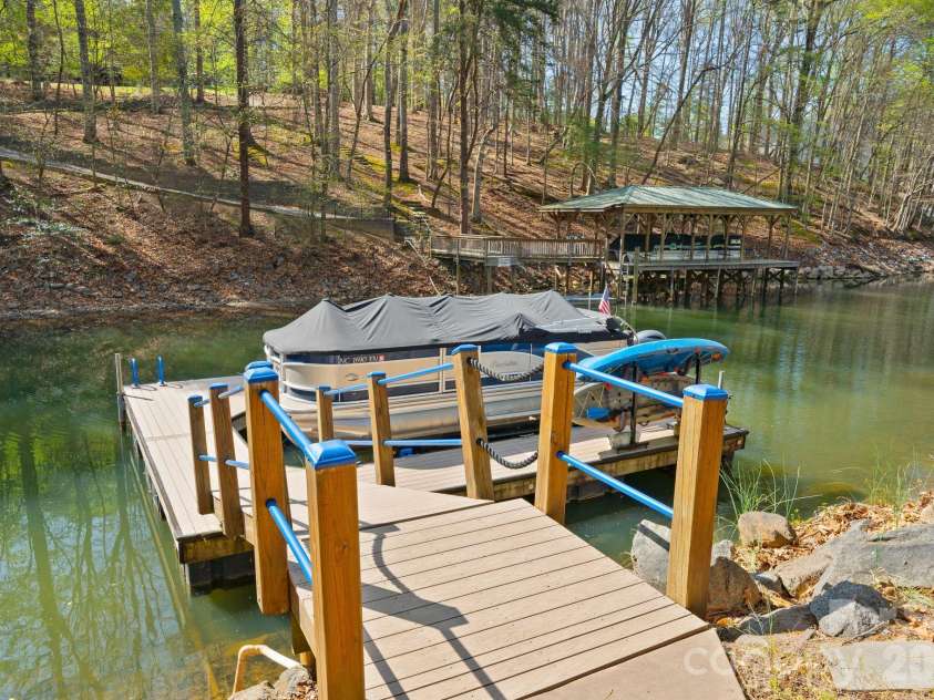 183 April Road, Troutman, NC 28166.  MLS# CAR4365014, YatesRealty ID 12908. Private dock with Trex deck 