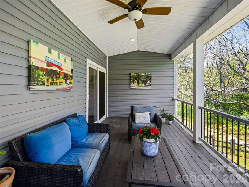 144 Hidden Knoll Drive, Hendersonville, NC 28792.  MLS# CAR4371200, YatesRealty ID 12909. 