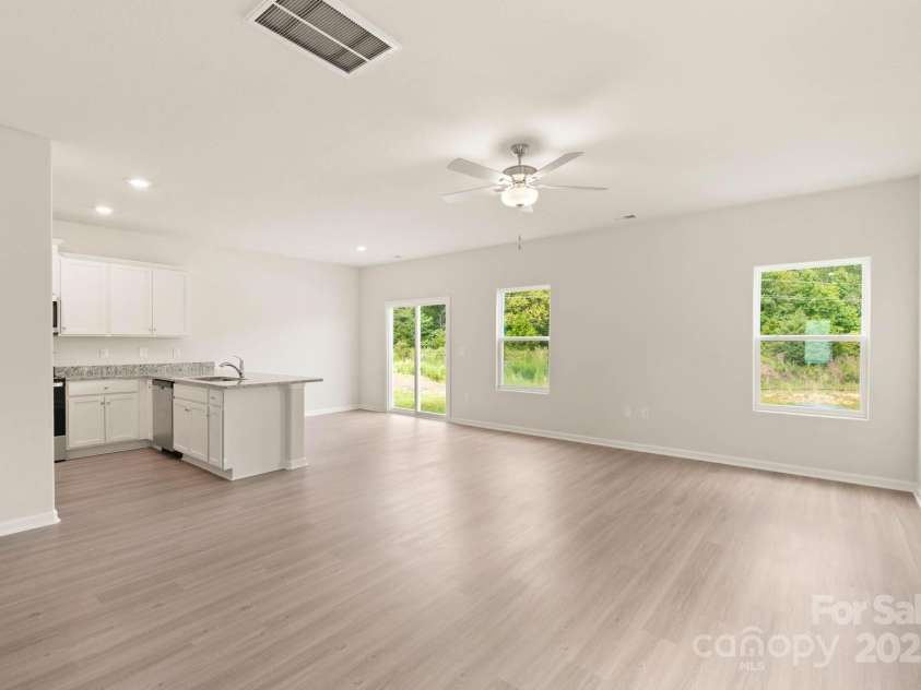 3439 Saddlebred Drive, Gastonia, NC 28052.  MLS# CAR4257218, YatesRealty ID 12909. 