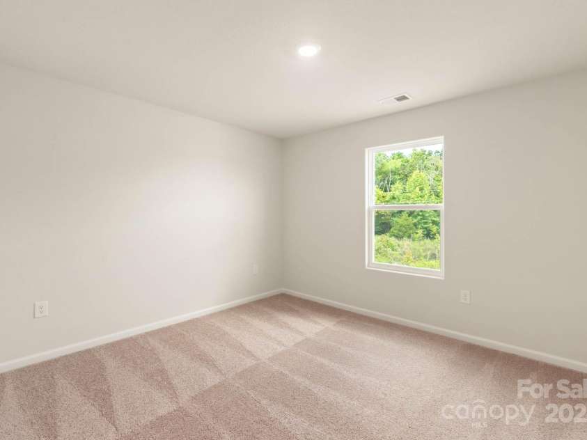 3439 Saddlebred Drive, Gastonia, NC 28052.  MLS# CAR4257218, YatesRealty ID 12909. 