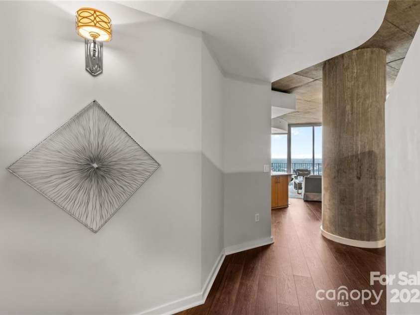 210 Church Street, Charlotte, NC 28202.  MLS# CAR4330610, YatesRealty ID 1291. 