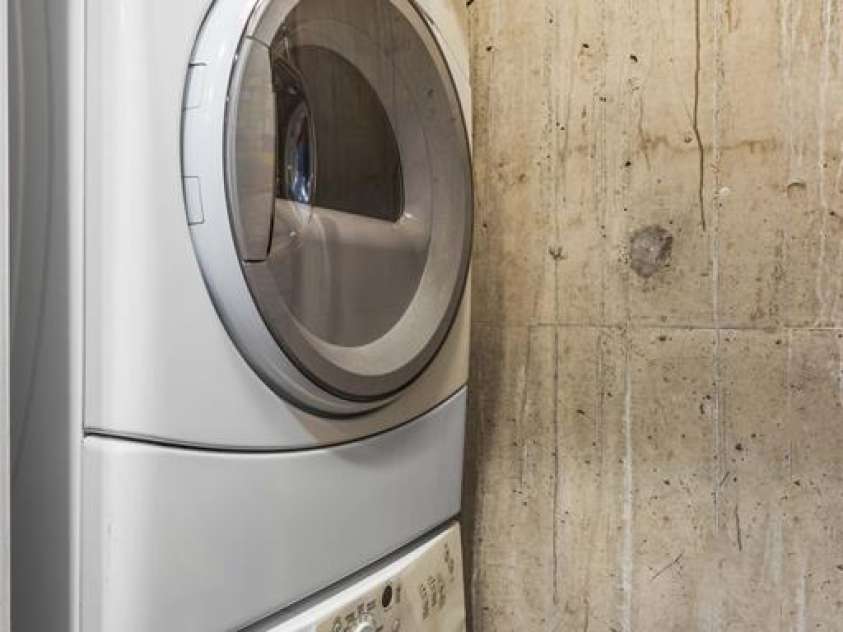 210 Church Street, Charlotte, NC 28202.  MLS# CAR4330610, YatesRealty ID 1291. 