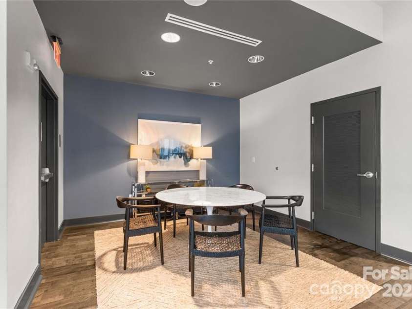 210 Church Street, Charlotte, NC 28202.  MLS# CAR4330610, YatesRealty ID 1291. 