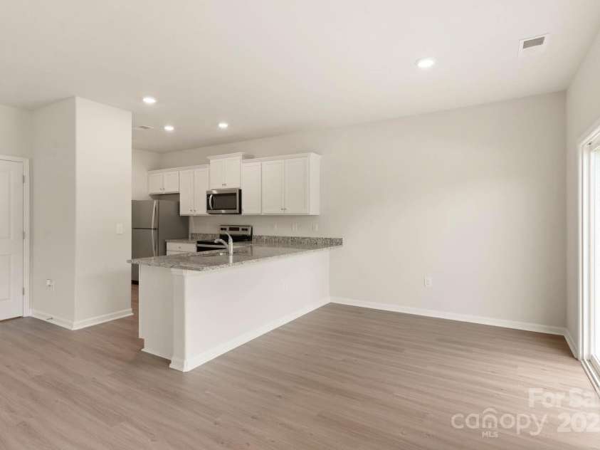 3342 Strong Box Lane, Gastonia, NC 28052.  MLS# CAR4257203, YatesRealty ID 12910. 